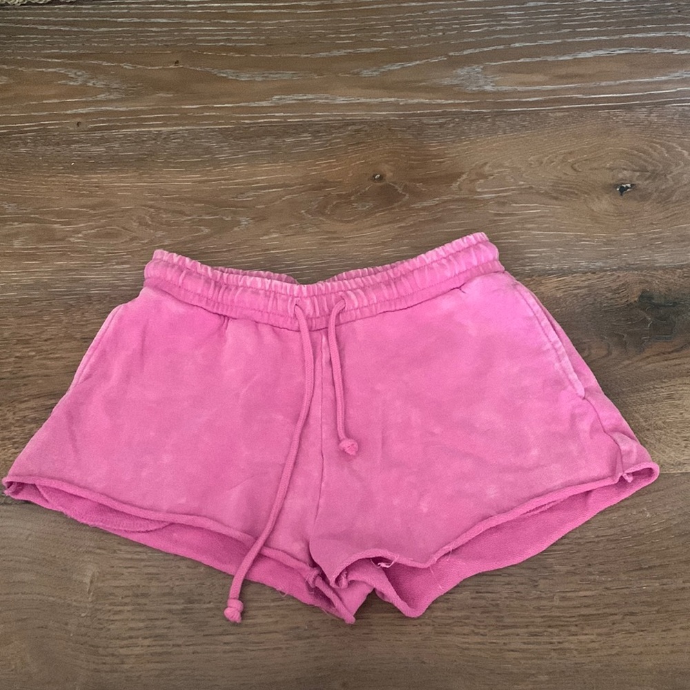 Forever 21 hot pink sweat shorts / size xs